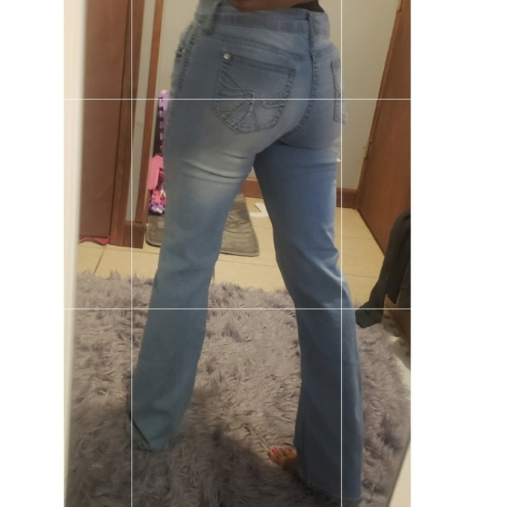 Light Wash Bootcuts Jeans